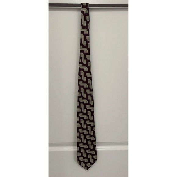 Hickey Freeman Brand Hand Sewn In The US 100% Fine Italian Silk Geometric - Picture 4 of 8